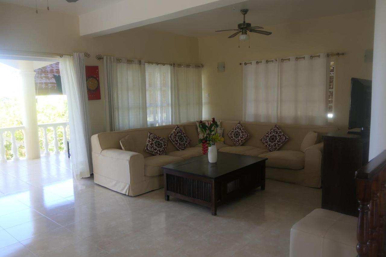 Tropical Garden Self Catering Victoria Exterior foto