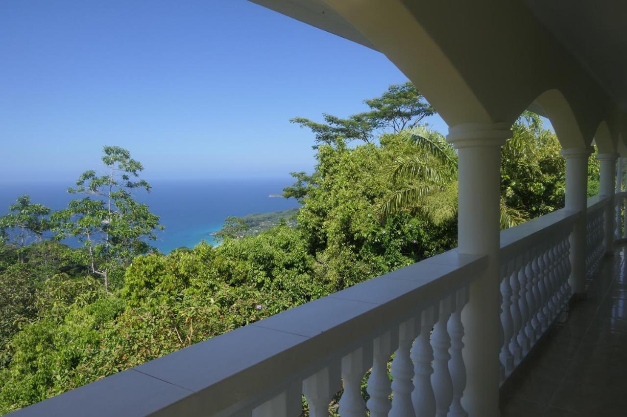 Tropical Garden Self Catering Victoria Exterior foto