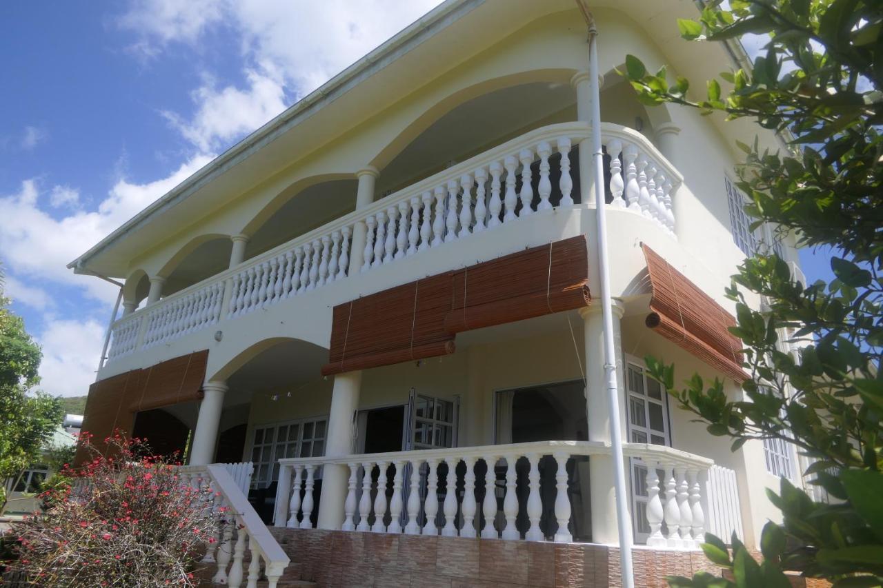 Tropical Garden Self Catering Victoria Exterior foto