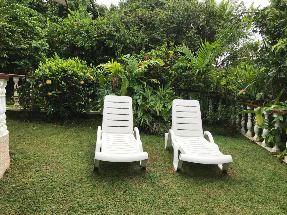 Tropical Garden Self Catering Victoria Exterior foto