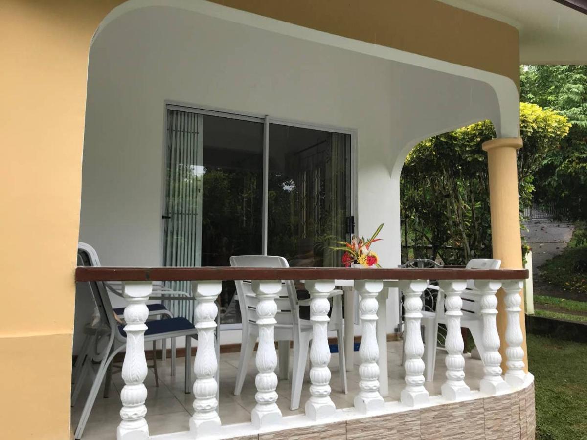 Tropical Garden Self Catering Victoria Exterior foto