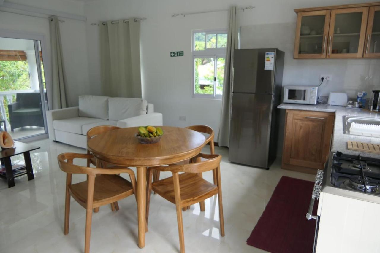 Tropical Garden Self Catering Victoria Exterior foto